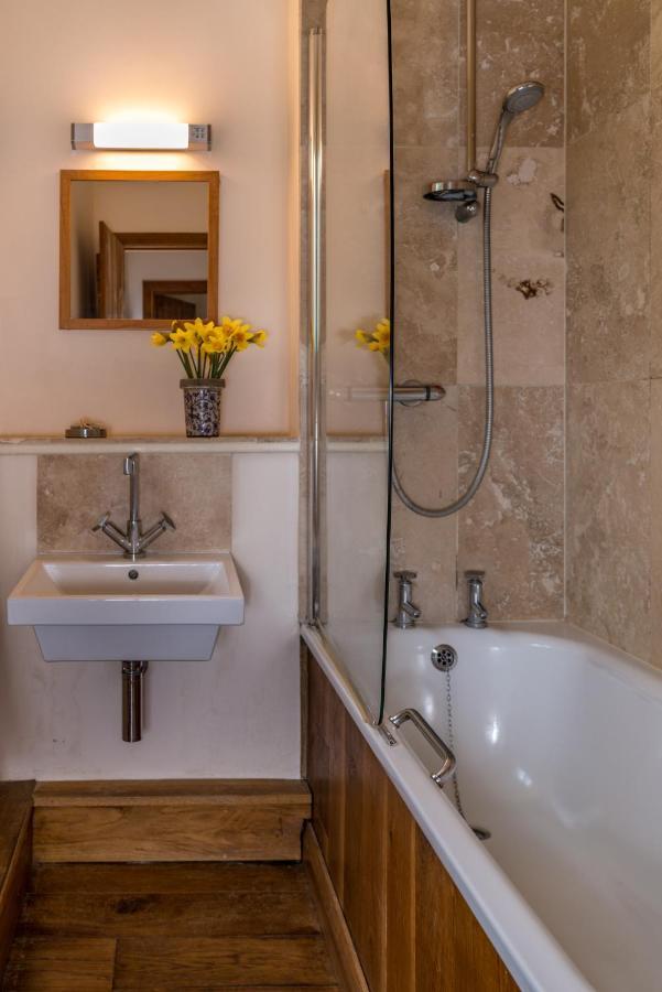 Ottery St Mary Cottages Holiday home *