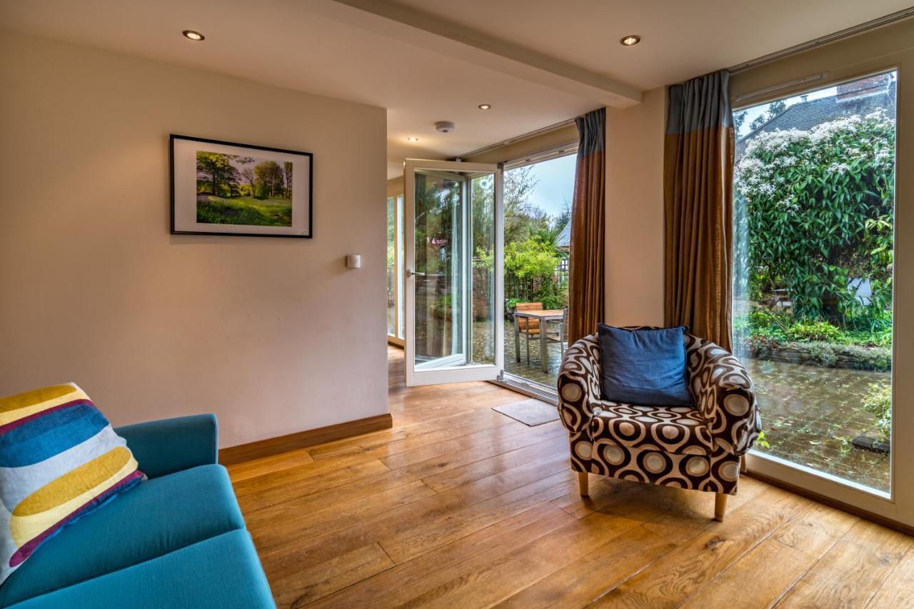 Ottery St Mary Cottages Holiday home